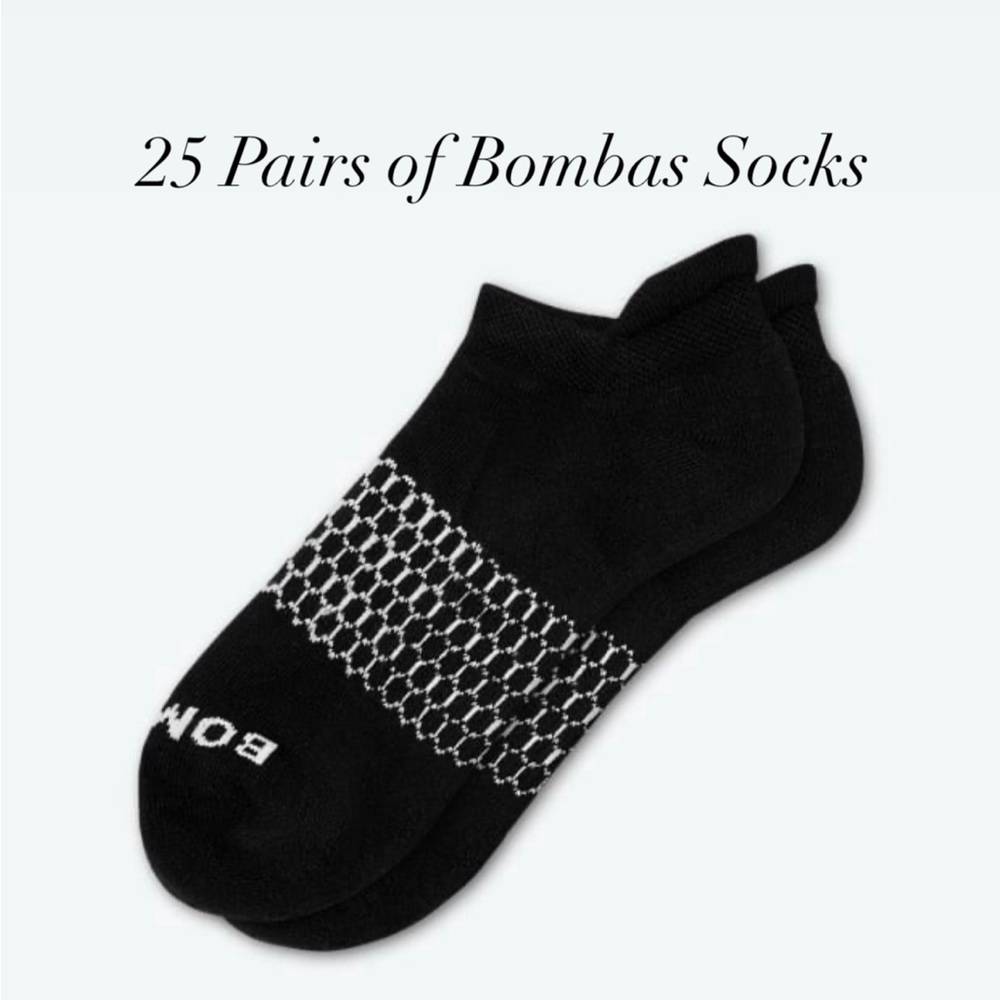 25 Pairs of Bombas Ankle Socks